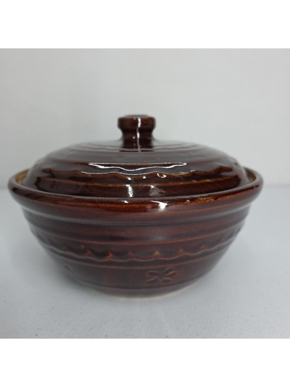 VTG Marcrest Daisy Dot Oven Proof Casserol Dish W Lid 8.5"  Stoneware Brown